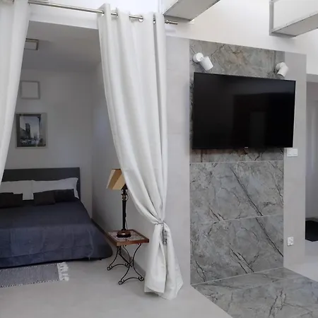 Z Aneksem Kuchennym Z 1 Sypialnia Guest house *